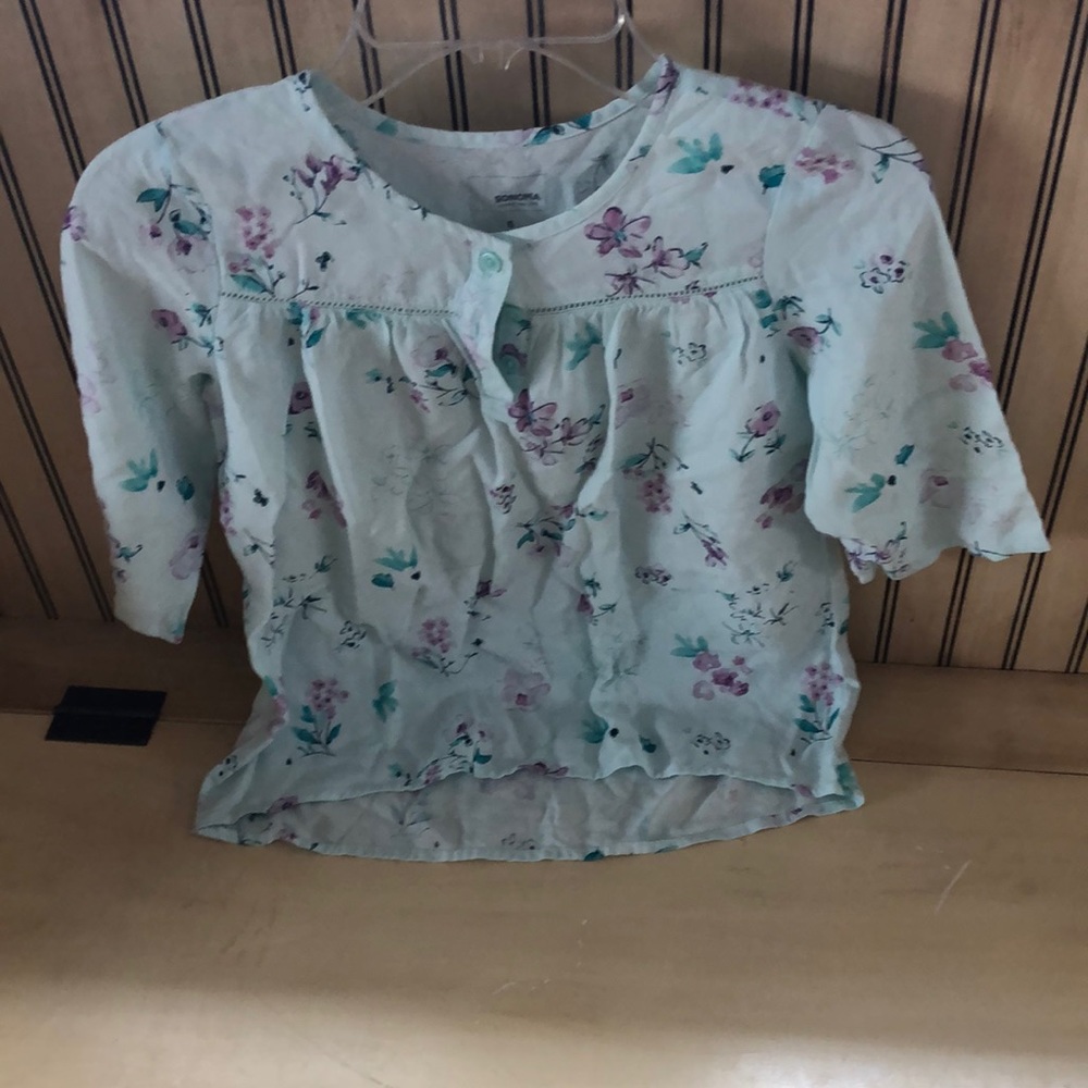 Girls shirt